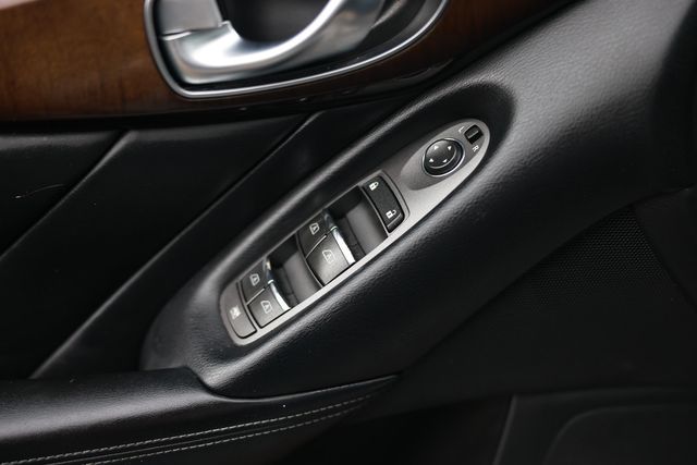 2015 INFINITI Q50 4dr Sedan RWD - 22995292 - 46