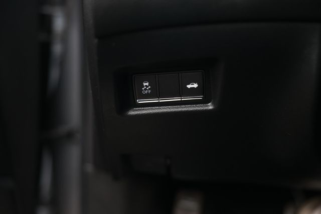 2015 INFINITI Q50 4dr Sedan RWD - 22995292 - 47