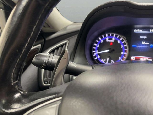 2015 INFINITI Q50 4dr Sedan Sport RWD - 22947860 - 31