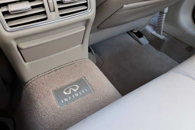 2015 Infiniti Q50 Base AWD 4dr Sedan - 21471304 - 31