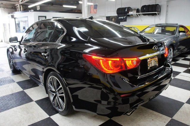 2015 Infiniti Q50 photo 6