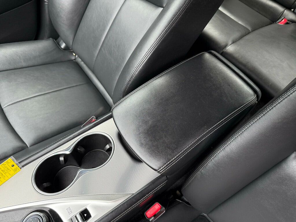 2015 Infiniti Q50 photo 24