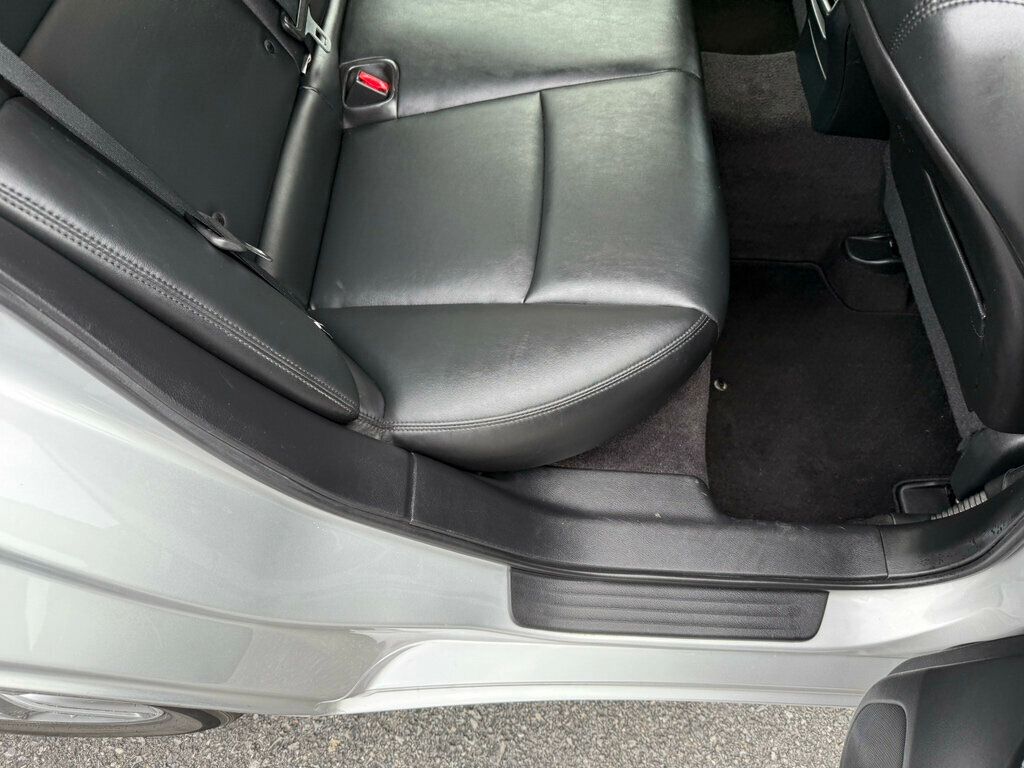 2015 Infiniti Q50 photo 36
