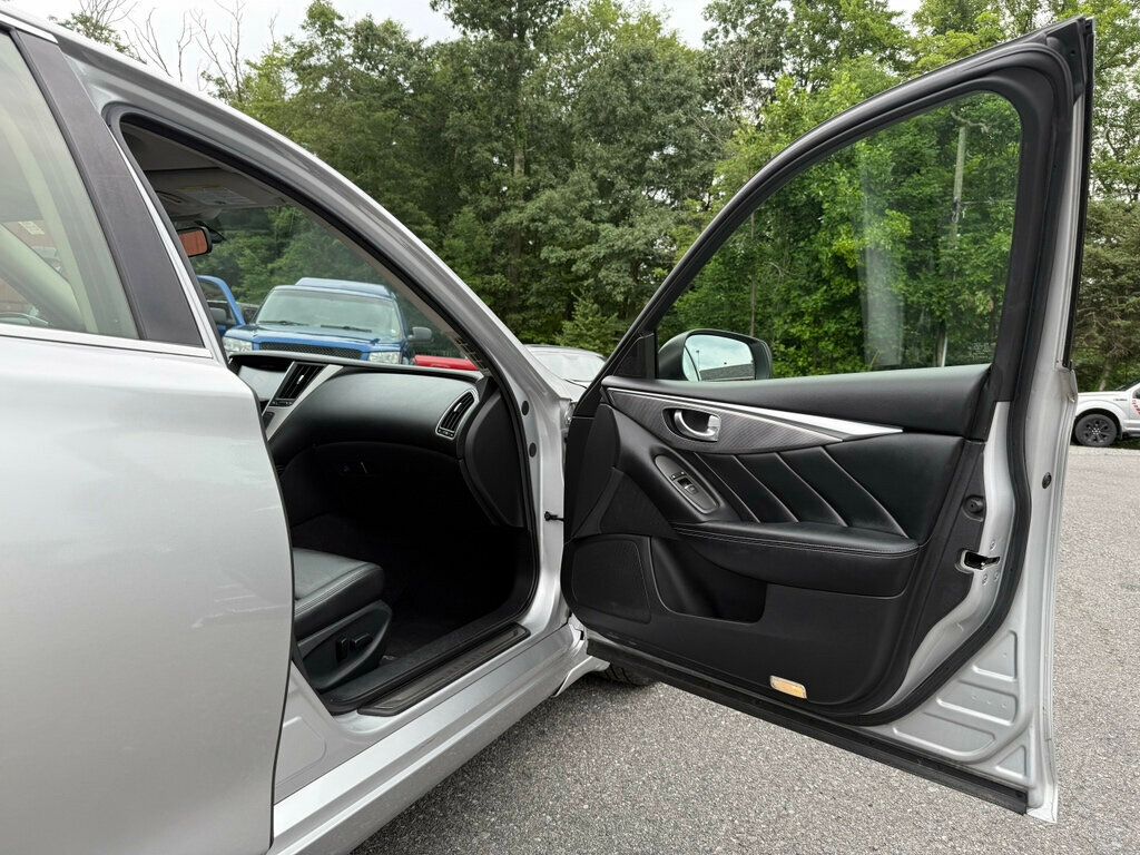 2015 Infiniti Q50 photo 38
