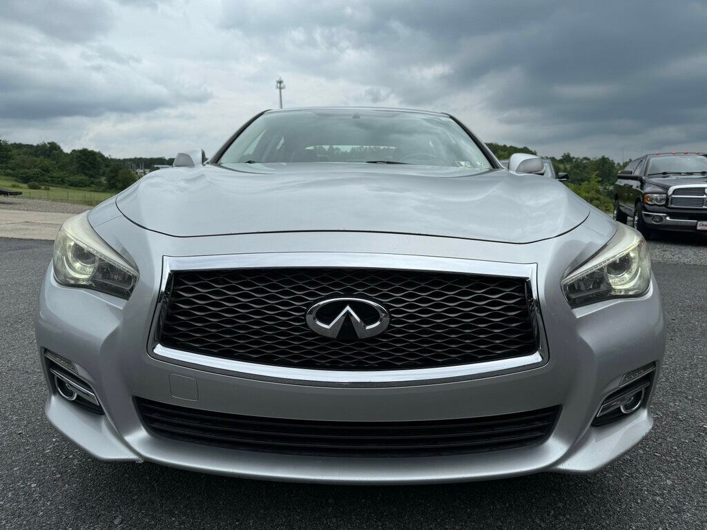 2015 Infiniti Q50 photo 8