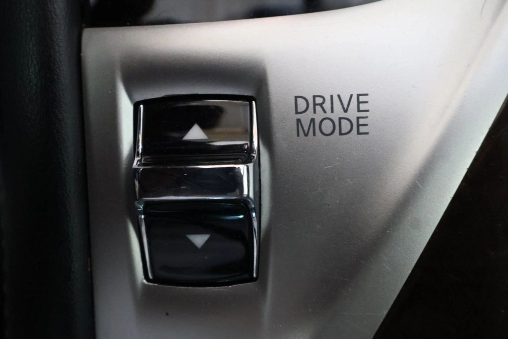 2015 INFINITI Q50 SPORT MODEL, CLEAN CARFAX, HID LTS, PREM WHEELS, TINTED, NAVI!! - 22933919 - 33