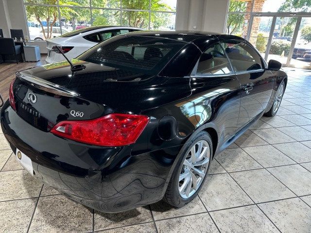 2015 INFINITI Q60 Convertible 2dr - 22606421 - 5