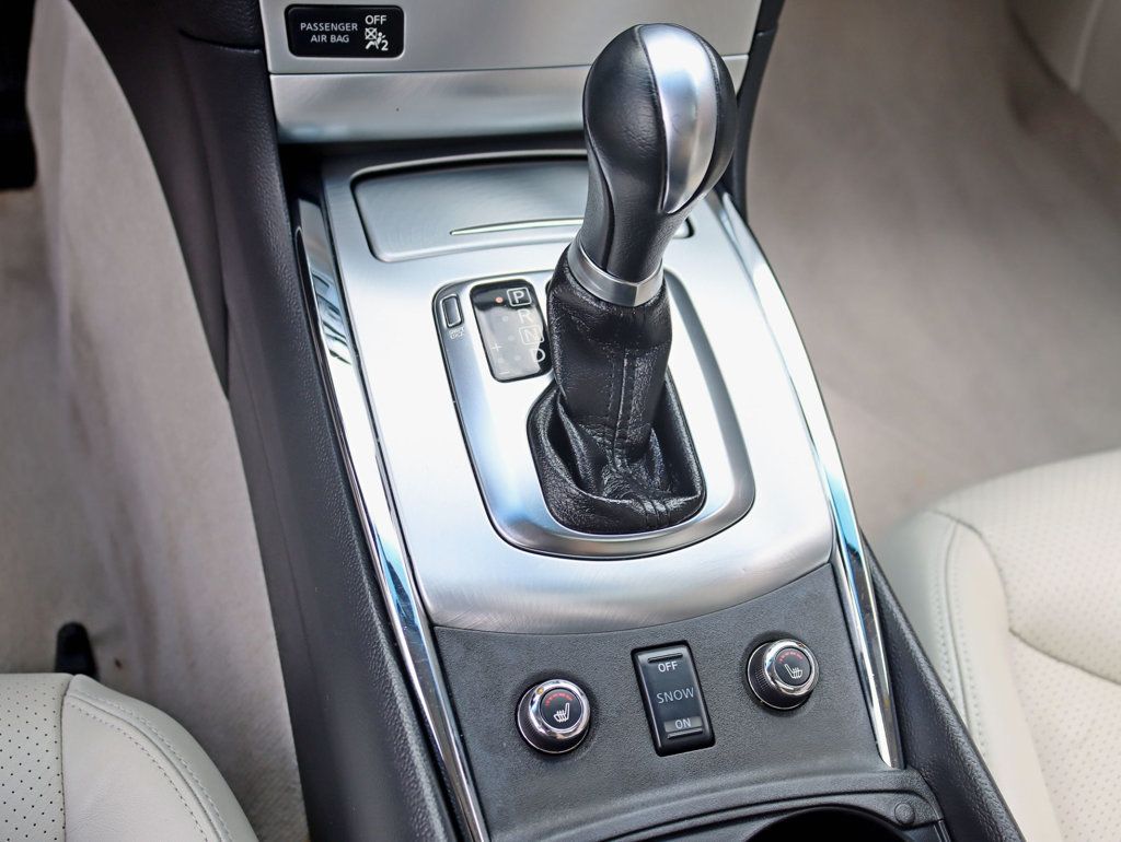 2015 INFINITI Q60 Coupe 2dr Automatic AWD - 22897107 - 17