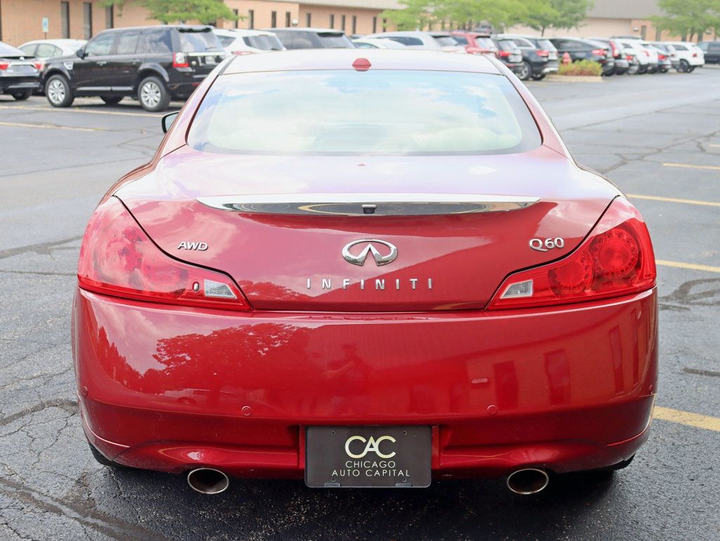 2015 Infiniti Q60 Coupe photo 6