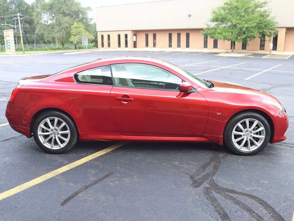 2015 Infiniti Q60 Coupe photo 8