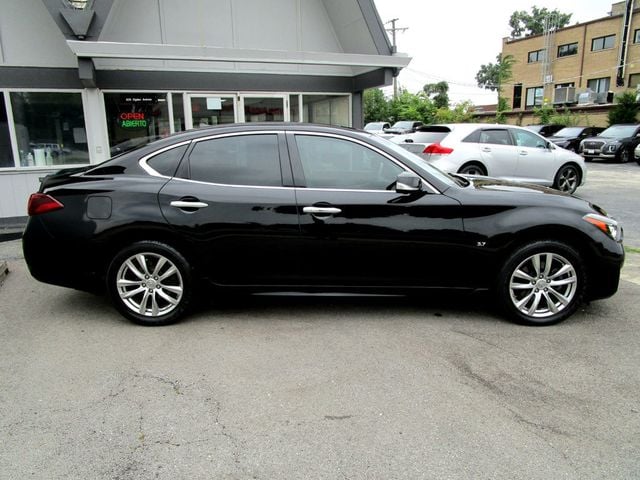 2015 INFINITI Q70 3.7 AWD 4dr Sedan - 23066417 - 10