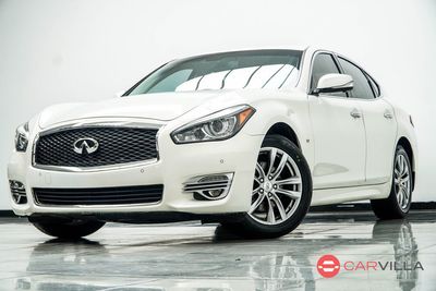 2015 INFINITI Q70
