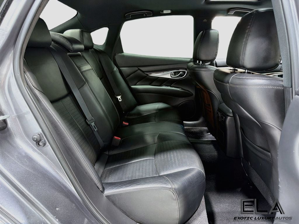 2015 INFINITI Q70 3.7 RWD 4dr Sedan - 23045286 - 27