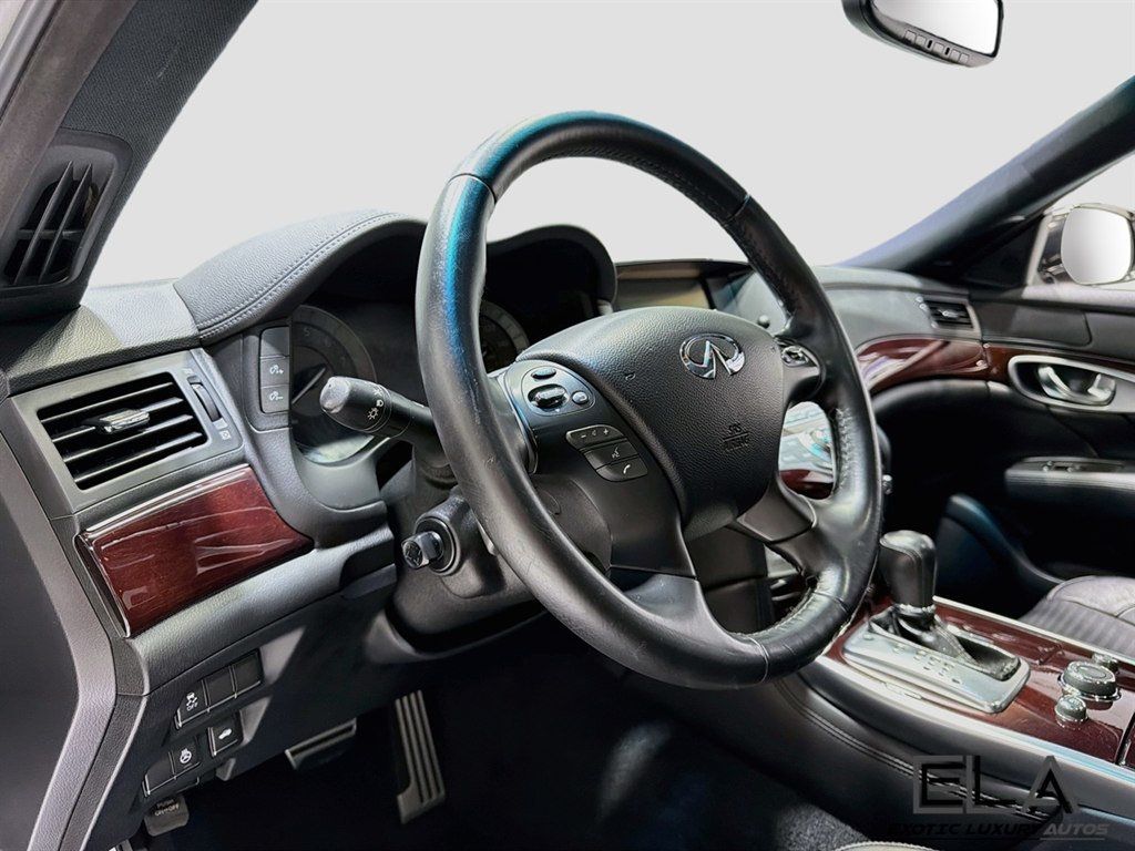 2015 INFINITI Q70 3.7 RWD 4dr Sedan - 23070345 - 10