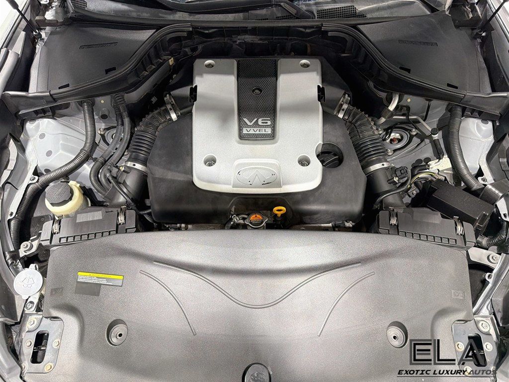 2015 INFINITI Q70 3.7 RWD 4dr Sedan - 23070345 - 31