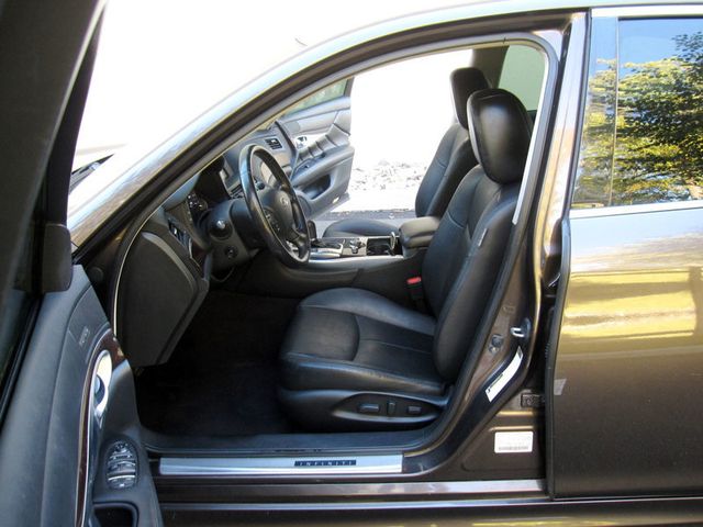 2015 INFINITI Q70L 3.7 AWD 4dr Sedan - 22934875 - 16