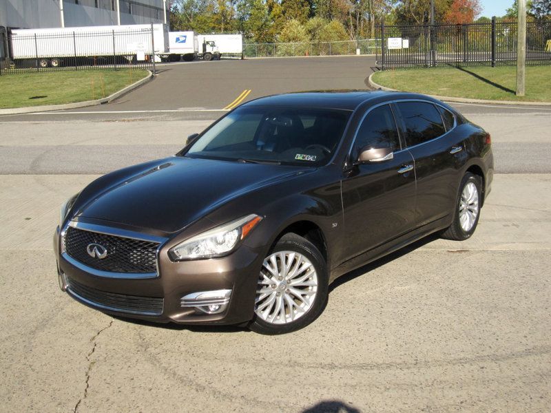 2015 Infiniti Q70L 3.7 AWD photo 3