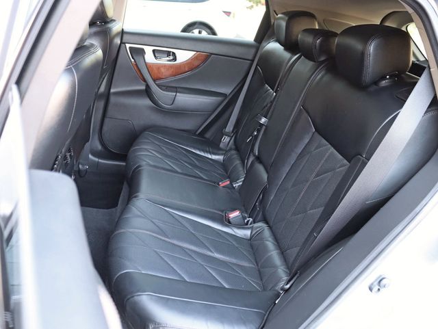 2015 INFINITI QX70 AWD PREMIUM DELUXE TOURING PKG - 22923880 - 25