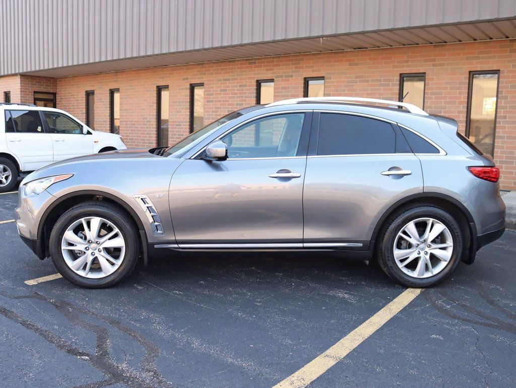 2015 Infiniti QX70 photo 7