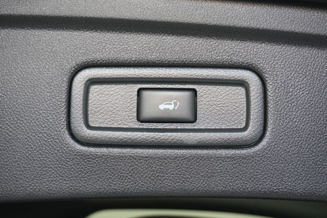 2015 INFINITI QX70 RWD 4dr - 22935407 - 25