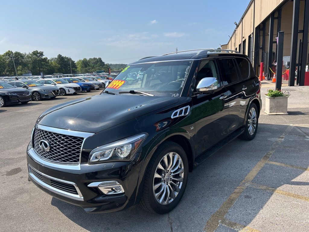 2015 Infiniti QX80 photo 2