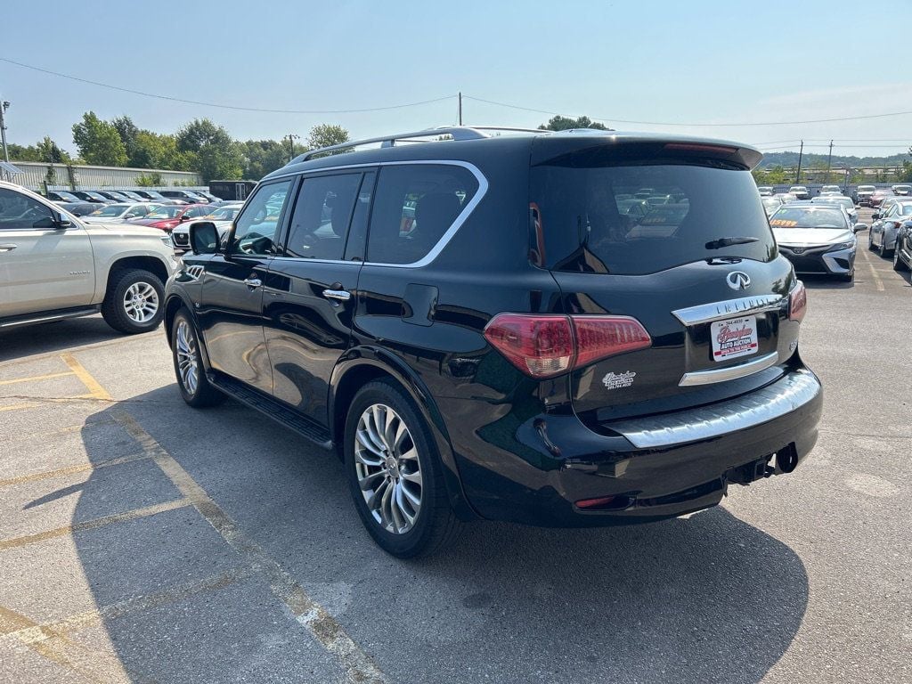 2015 Infiniti QX80 photo 5