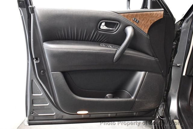 2015 INFINITI QX80 4WD 4dr - 22652643 - 40