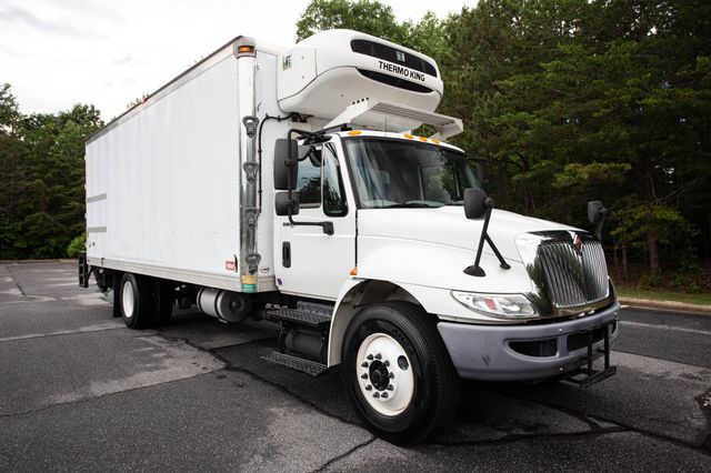 2015 International 4000 Series Diesel Refrigerated Box Truck - 22816265 - 1