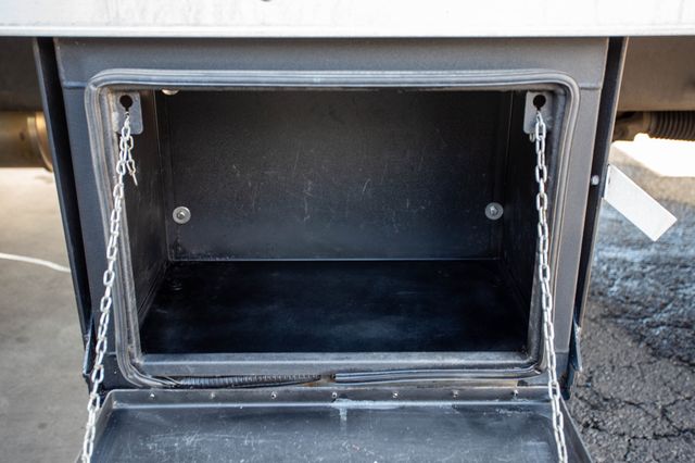 2015 International 4000 Series Diesel Refrigerated Box Truck - 22816265 - 48