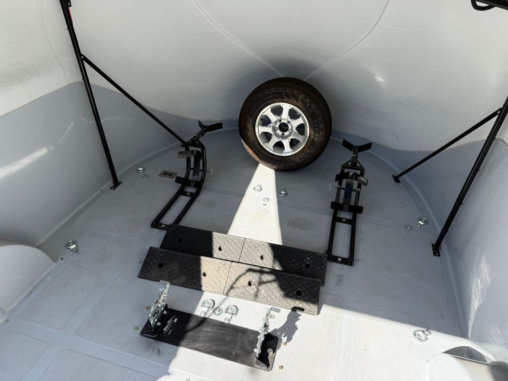 2015 Ironhorse Trailer SUPER CLEAN! - 22940659 - 10