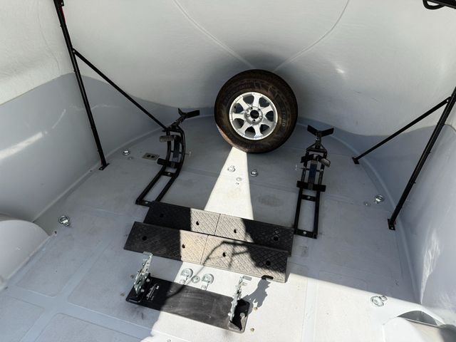 2015 Ironhorse Trailer SUPER CLEAN! - 22940659 - 10