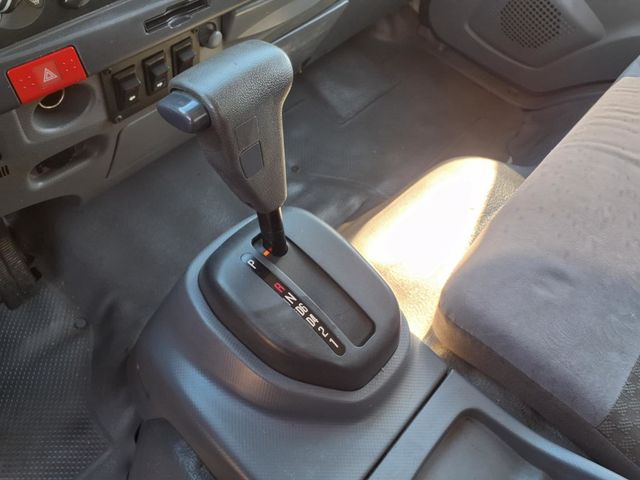 2015 Isuzu NPR 14' Enclosed Landscape Dovetail - 23093729 - 10