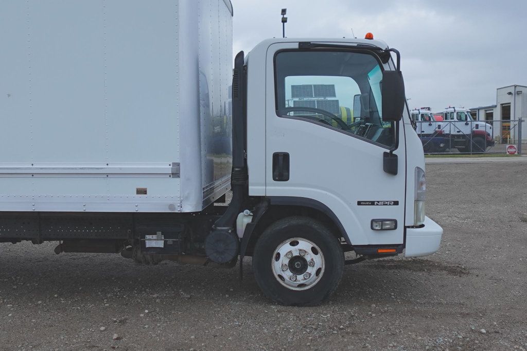 2015 Isuzu NPR (18ft Box with Lift Gate) - 22666391 - 8