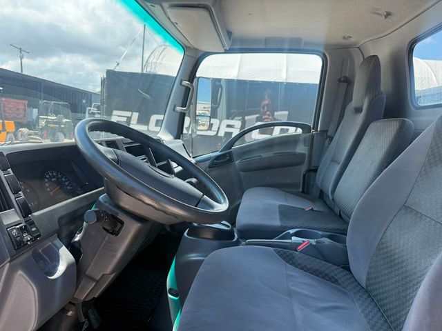 2015 Isuzu NPR 11' Flatbed  - 23020240 - 6