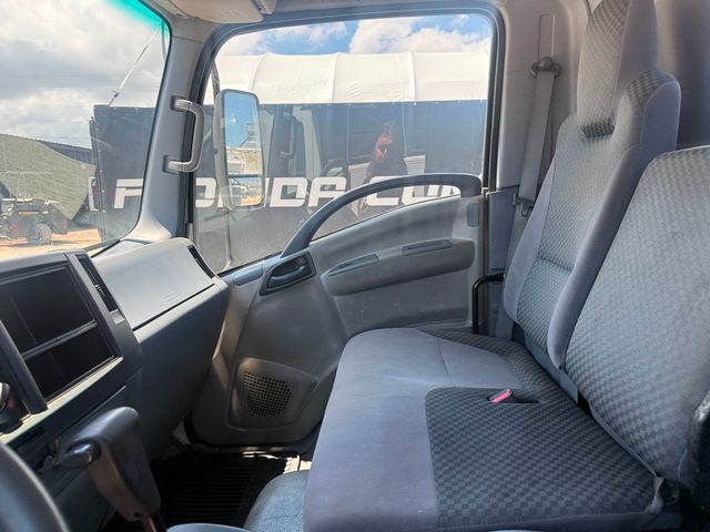 2015 Isuzu NPR 11' Flatbed  - 23020240 - 7