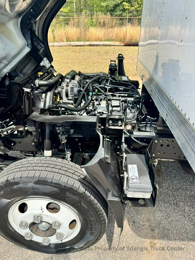 2015 Isuzu NPR BOX TRUCK JUST 34k MILES! GAS ENGINE! LIFT GATE! FINANCE OR LEASE! - 23002310 - 35