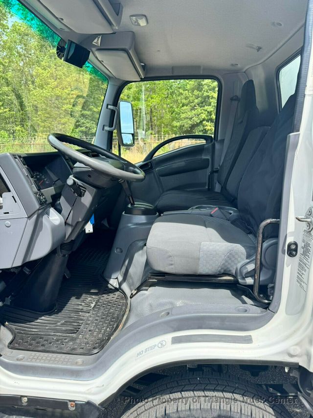 2015 Isuzu NPR BOX TRUCK JUST 34k MILES! GAS ENGINE! LIFT GATE! FINANCE OR LEASE! - 23002310 - 43