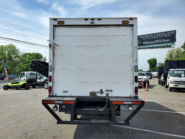 2015 Isuzu NQR Base Trim - 22397358 - 5