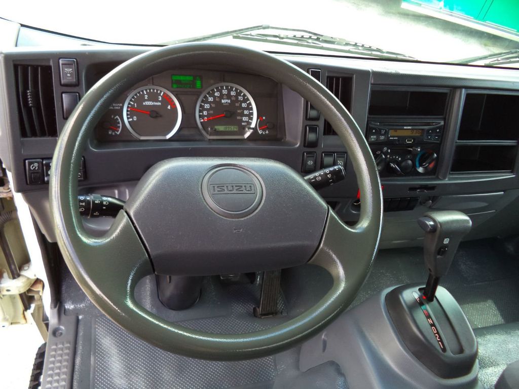 2015 Isuzu NRR 18FT DRY BOX. BOX TRUCK CARGO TRUCK - 22002721 - 28