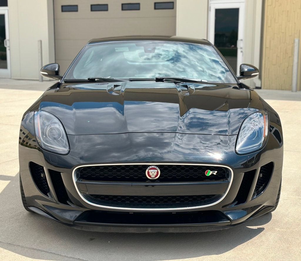 2015 Jaguar F-TYPE 2015 JAGUAR F-TYPE R -5.0L V8 SUPERCHARGED COUPE - 22525056 - 3