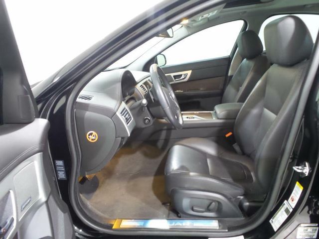 2015 Jaguar XF 2.0T PREMIUM - 15400148 - 4