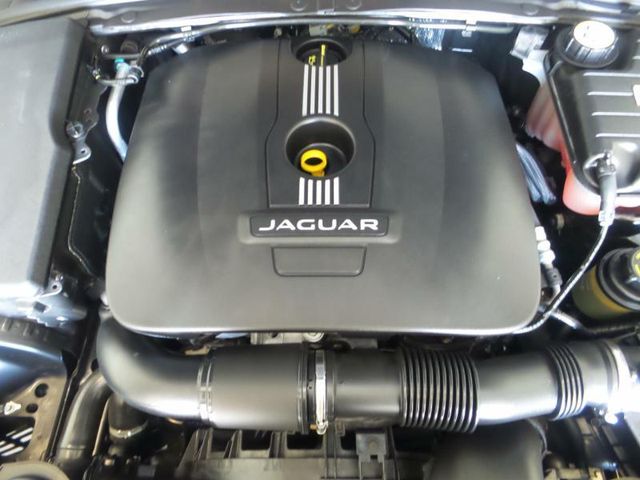 2015 Jaguar XF 2.0T PREMIUM - 15400148 - 8