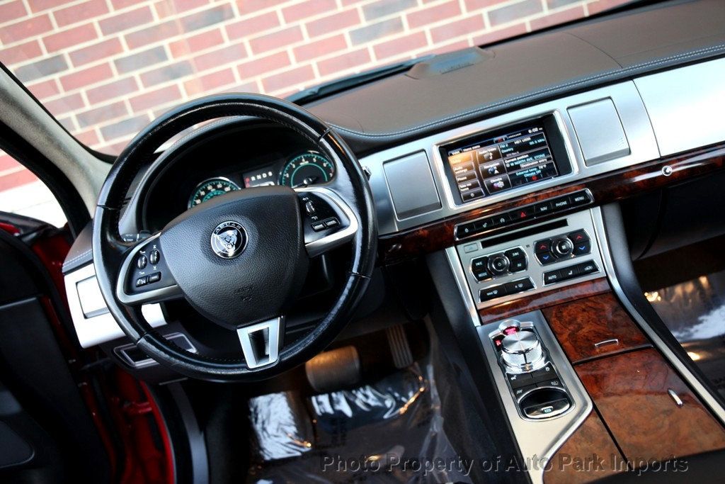 2015 Jaguar XF 4dr Sedan V6 Portfolio AWD - 21511456 - 34