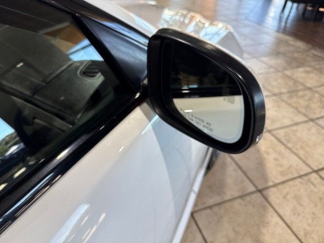 2015 Jaguar XF 4dr Sedan V6 Sport RWD - 22945836 - 10