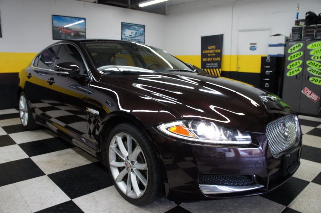 2015 Jaguar XF Portfolio V6 AWD! Stunning! Classy! - 22401866 - 9