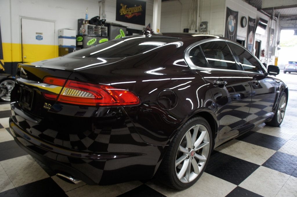 2015 Jaguar XF Portfolio V6 AWD! Stunning! Classy! - 22401866 - 41