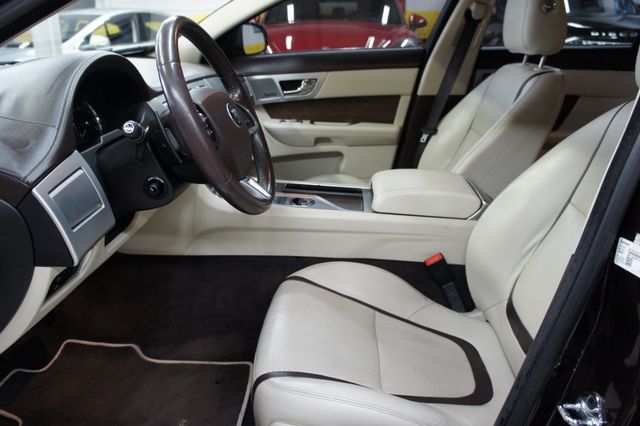 2015 Jaguar XF Stunning! Classy! - 22401866 - 11