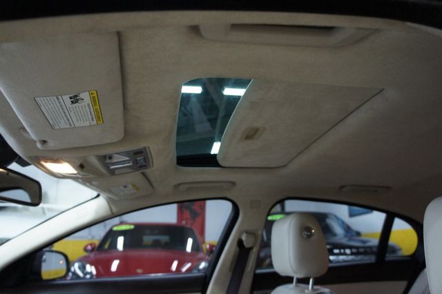 2015 Jaguar XF Stunning! Classy! - 22401866 - 22