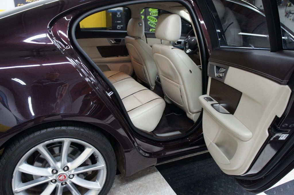 2015 Jaguar XF Stunning! Classy! - 22401866 - 27