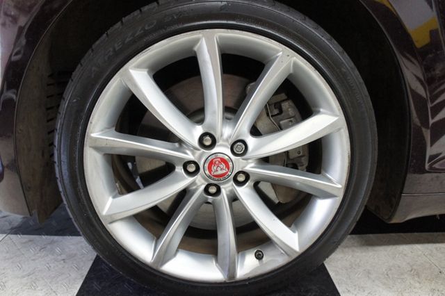 2015 Jaguar XF Stunning! Classy! - 22401866 - 4